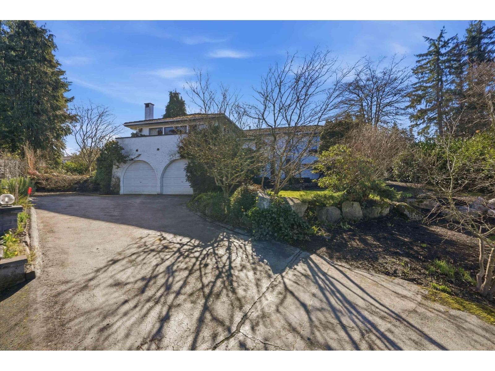 8841 DELMONTE CRESCENT