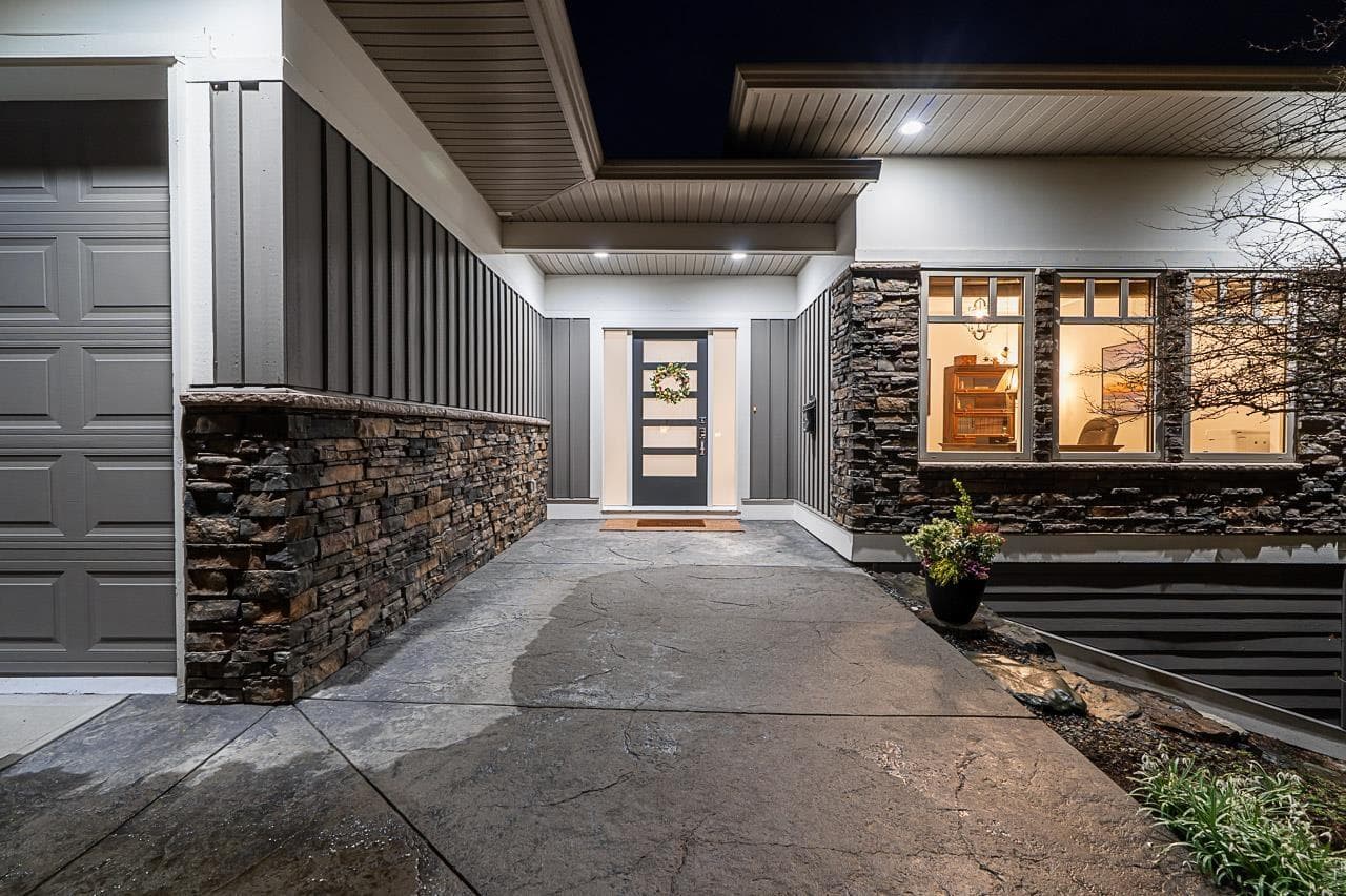 111 51075 FALLS COURT, Eastern Hillsides