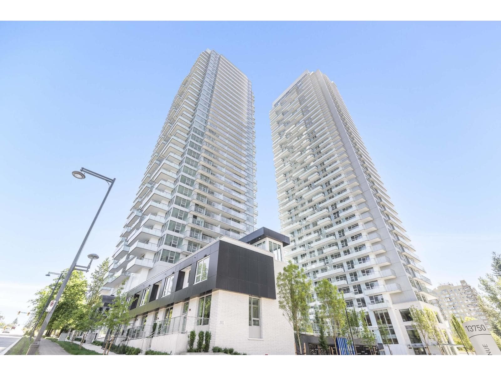 3406 13768 100 AVENUE