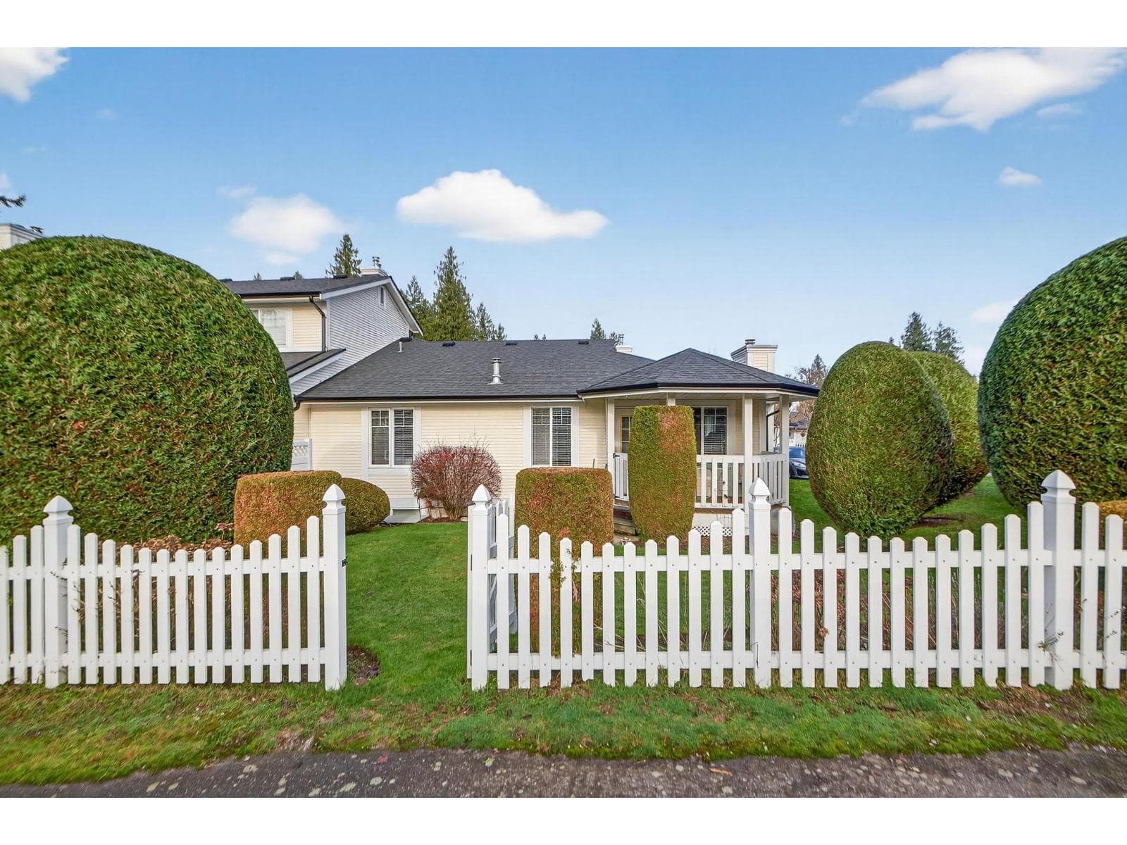 47 20761 TELEGRAPH TRAIL