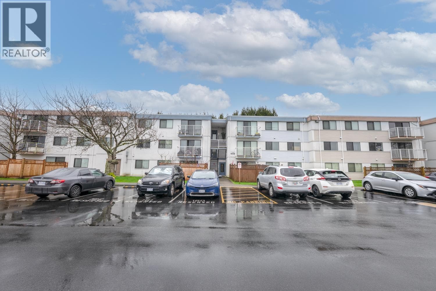 310 7240 LINDSAY ROAD