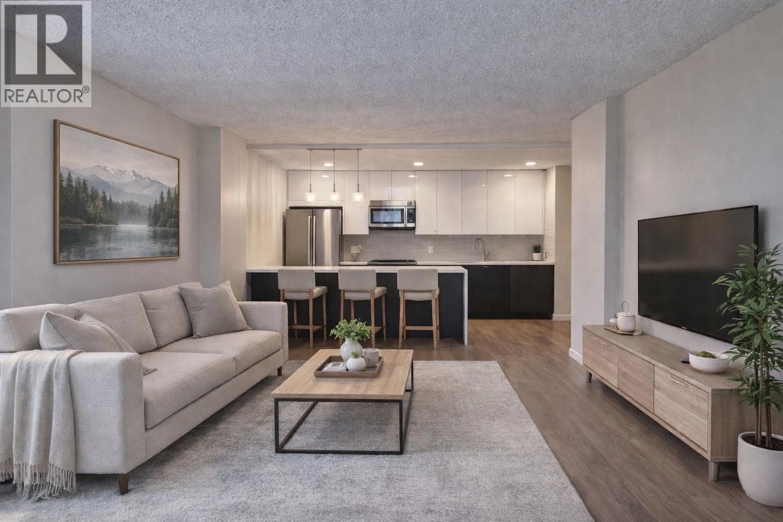 609 2016 FULLERTON AVENUE