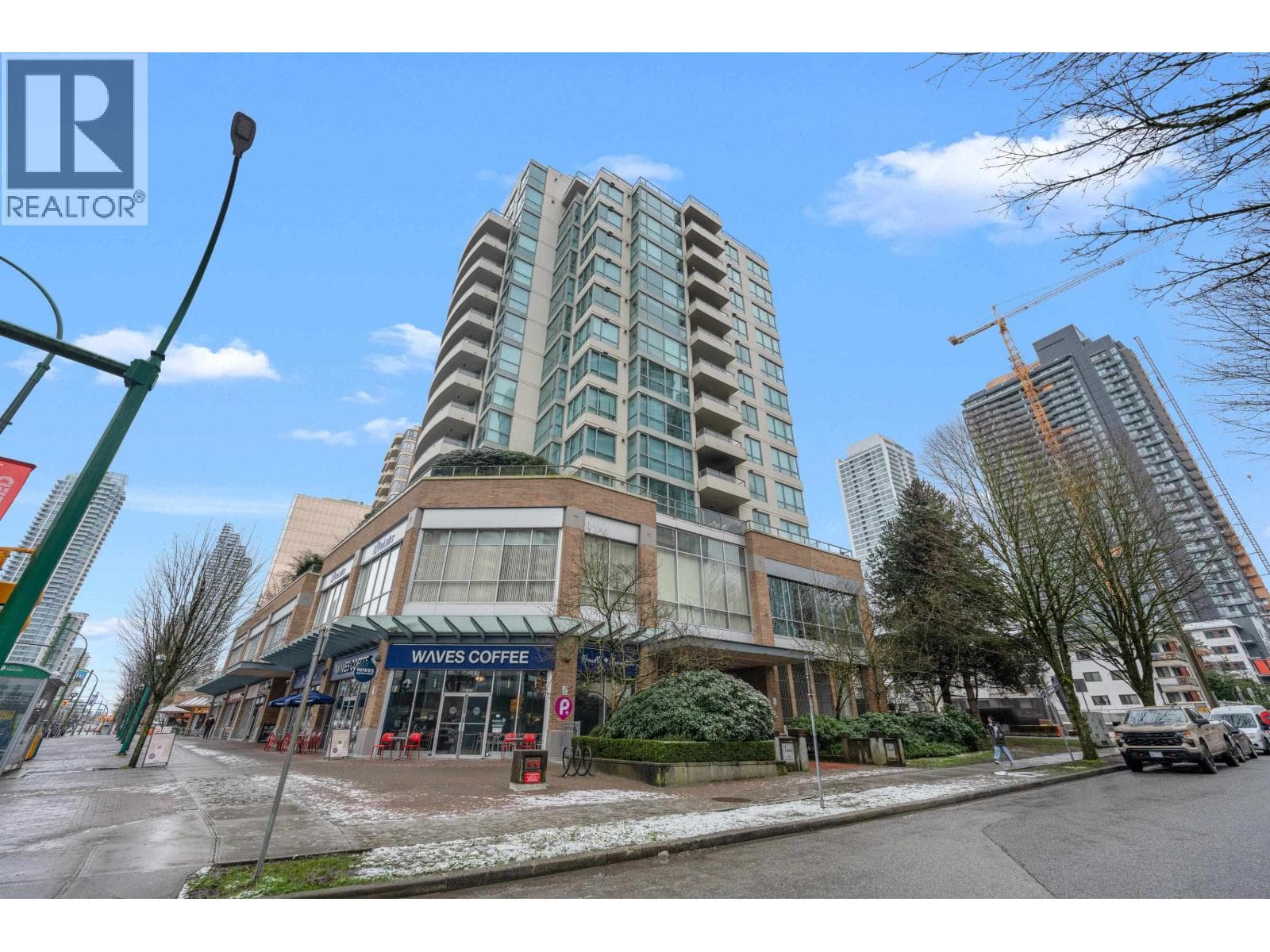 803 5848 OLIVE AVENUE