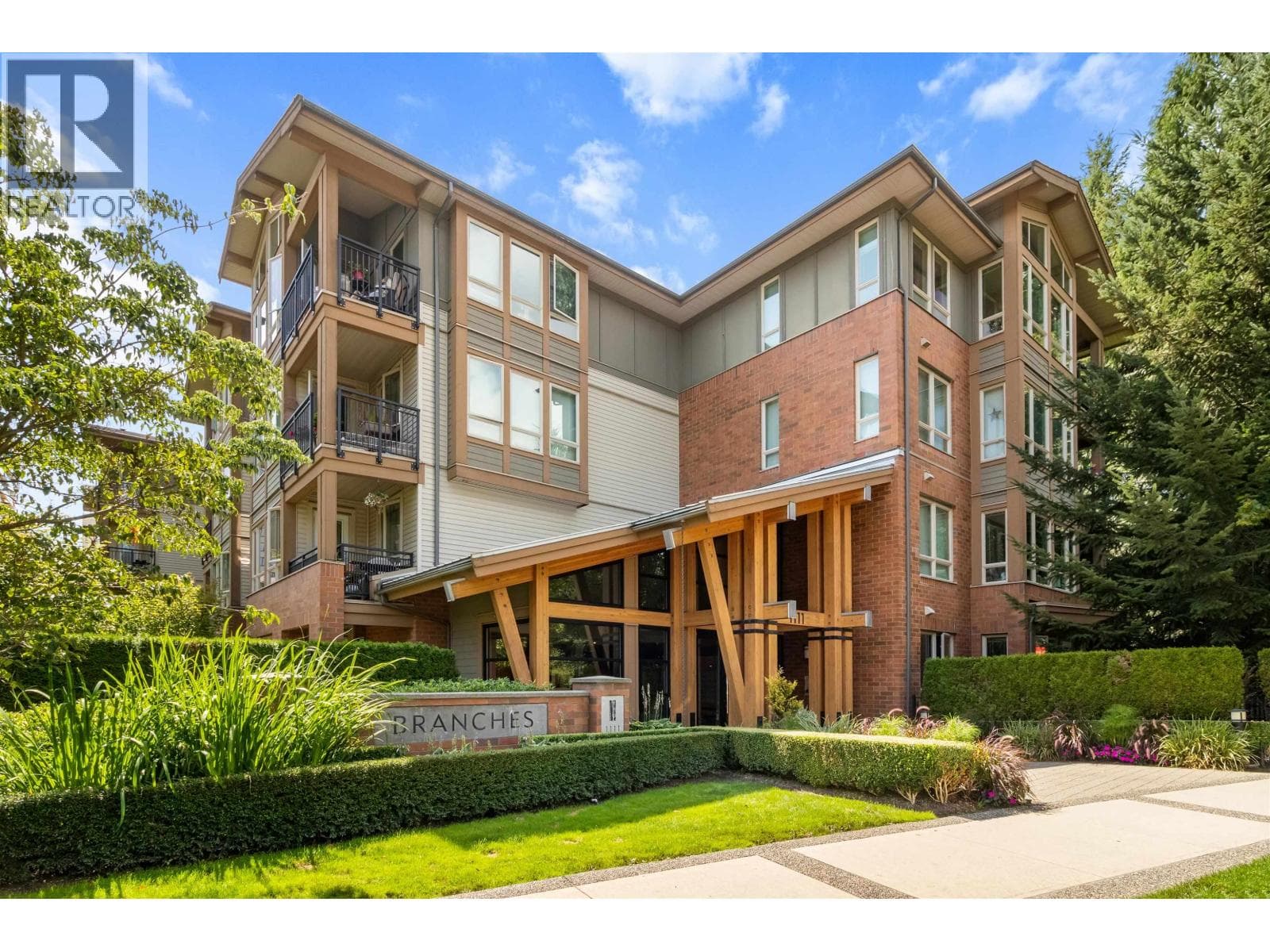 407 1111 E 27 STREET